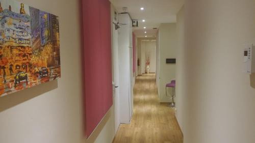 L'Antiga Esquerra de l'Eixample House | Hostal Barcelona Travel