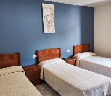 A Merca House | Hostal Do Labrego