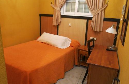 Alcala de Henares House | Hostal Don Juan I