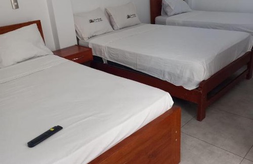 Pimentel Hotel | Hostal Garuda