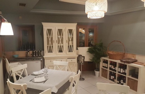 Siguenza House | Hostal Mesón Castilla