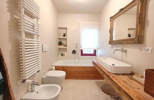 Sestriere Apartment | Hostdomus - Modern Loft