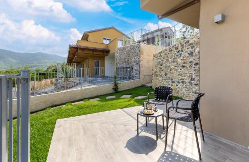 Garlenda Villa | Hostdomus - Villa Eden FREE GARAGE