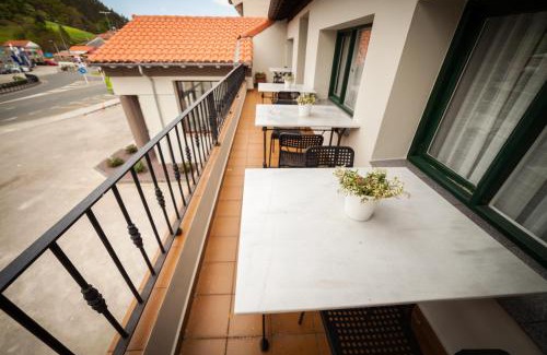 Cabezon de la Sal House | Hostería El Cruce