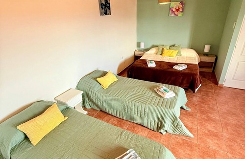 Macrozona Meseta Cerro Calafate Hotel | HOSTERIA CASA KUYEN