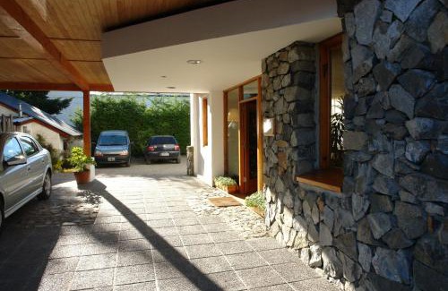 Angostura Hotel | Hosteria Posta de los Colonos