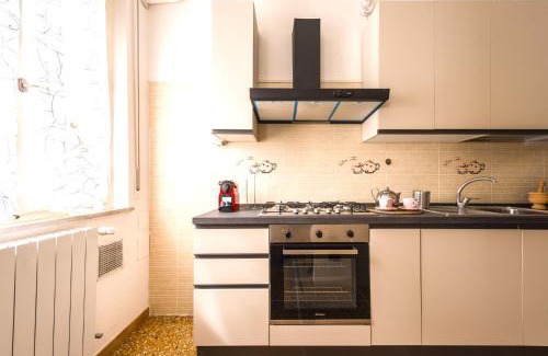 Pisa Apartment | Hostly-Casa Serena-Near the Town Center