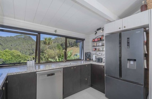 Hahei House | Hosts on the Coast Hahei Moana