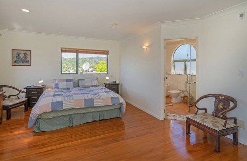 Whitianga House | Hosts on the Coast Holiday on Hannan