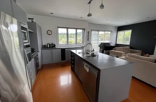 Cooks Beach House | Hosts on the Coast Mellow out on Martins