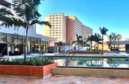 Olimpia Apartment | Hot Beach Olímpia - Large apartment with garage and park tickets included