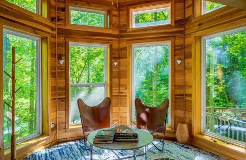 Hot Springs House | Hot Springs: 2 Cabins Waterfall & Mountain Views