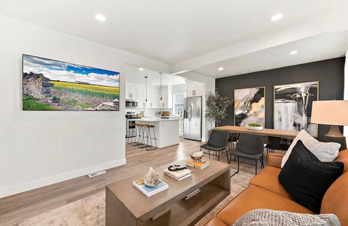 Poplar Grove House | Hot Tub at The Salt Lake Retreat. Please do not request to book after April 1st.