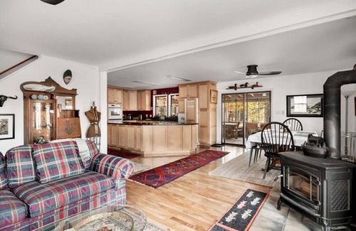 Great Cacapon Cabin | Hot Tub, Deck, Grill, Fire Pit, Game Room & WiFi