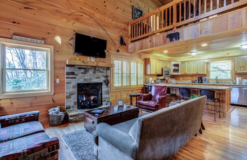 Boone House | Hot Tub, Fire Pit, Game Room, Pet Friendly, Hiking