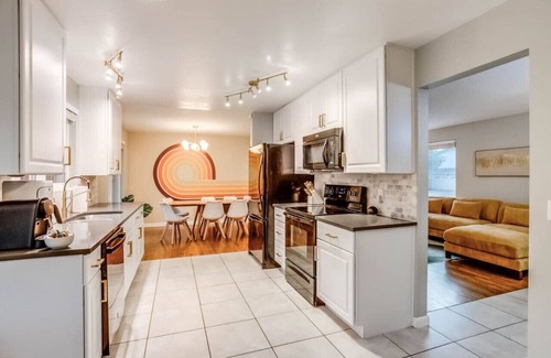 Arvada House | Hot Tub | Modern Home | Great Location