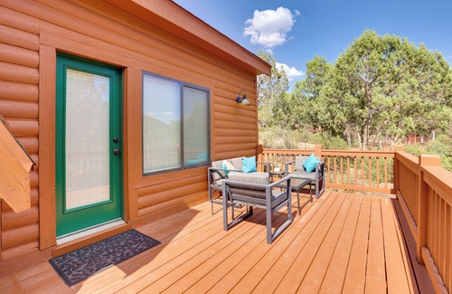 Payson Cottage | Hot Tub & Mtn View: Dog-friendly Payson Getaway!