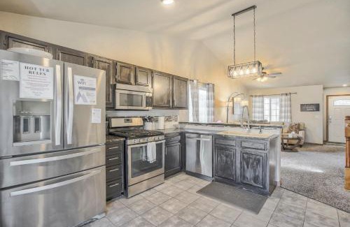 Security-Widefield House | Hot Tub Retreat Near Fort Carson