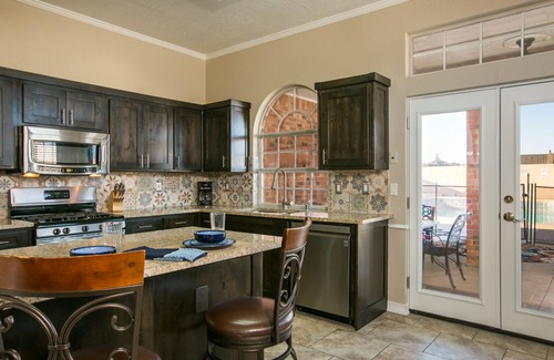 Westside House | Hot tub with city views n -NO PARTIES ALLOWED-