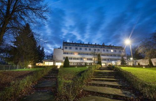 Beczkow Hotel | Hotel Ameliówka