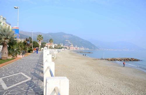Laigueglia Hotel | Hotel Aquilia