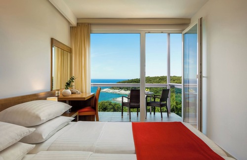 Cove Murtar Hotel | Hotel Aurora