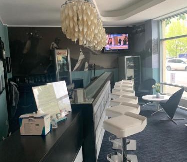 Srodmiescie Hotel | Hotel Blick