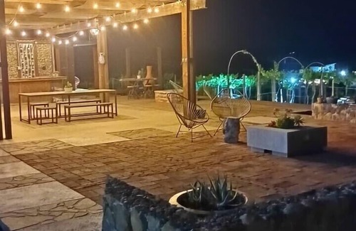 Valle de Guadalupe Cabin | Hotel Boutique Kpricho