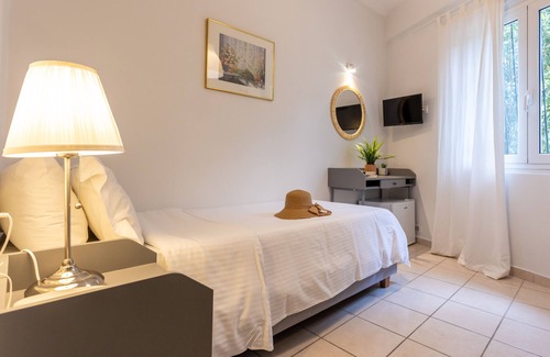 Corfu Town Hotel | Hotel Bretagne