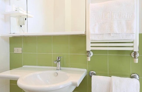 Ponte Sasso Hotel | Hotel Caravel