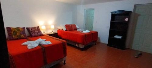 Antigua Guatemala Bed & Breakfast | Hotel CASA PIMIENTAL