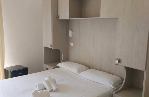 Cagnona Hotel | Hotel Concorde* directly on the sea with breakfast included