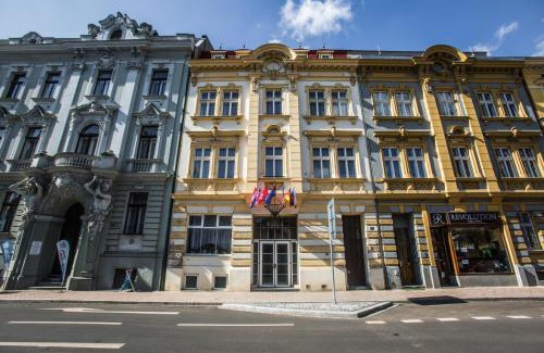Litomerice Hotel | Hotel Dejmalik