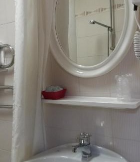 San Benedetto di Lugana Hotel | Hotel Dogana