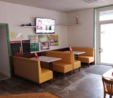 Cercy-la-Tour Hotel | Hotel du siecle