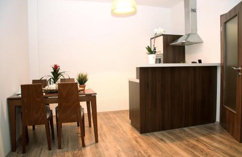 Sumperk Hotel | Hotel Elegance