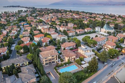 Colombare Hotel | Hotel Gardenia Sirmione