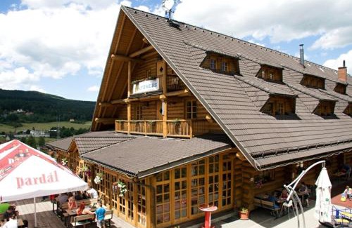 Mosty u Jablunkova Hotel | Hotel Grůň