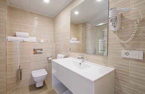 Sant Antoni de Portmany Hotel | Hotel Gran Sol Ibiza
