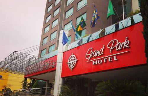 Chacara Cachoeira Hotel | Hotel Grand Park