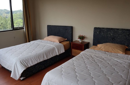 Citaringgul Hotel | Hotel Green Wattana Sentul