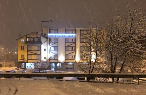Encamp Hotel | HOTEL GRIU