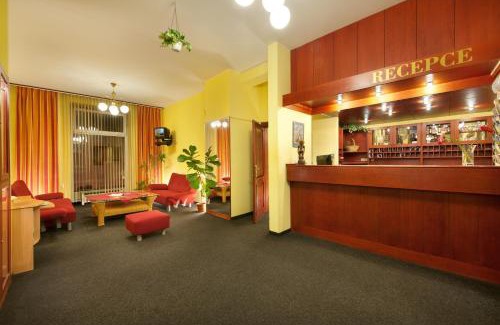 Kobylisy Hotel | Hotel Henrietta