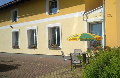 Mlazovice Hotel | Hotel Hradec