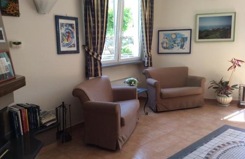 Volastra Hotel | Hotel Il Saraceno