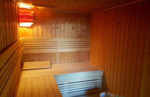 Srodmiescie Hotel | Hotel Ilan