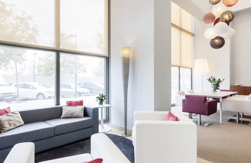 Benicalap Hotel | Hotel ILUNION Valencia 3