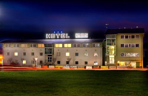 Cakovice Hotel | Hotel Imos
