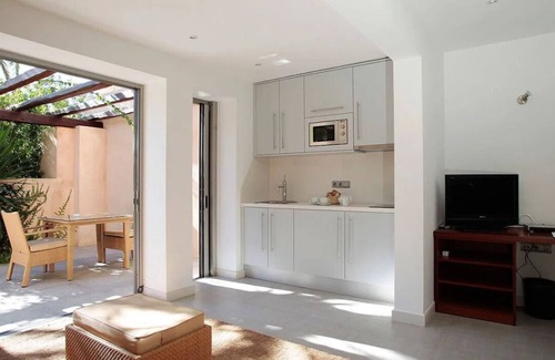 Sant Rafael de Sa Creu Hotel | Hotel In San Rafael With Tv, Breakfast, Smoking
