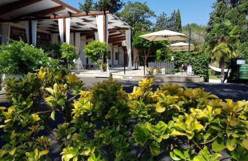 Zona XLV Castel di Guido Hotel | Hotel Boomerang